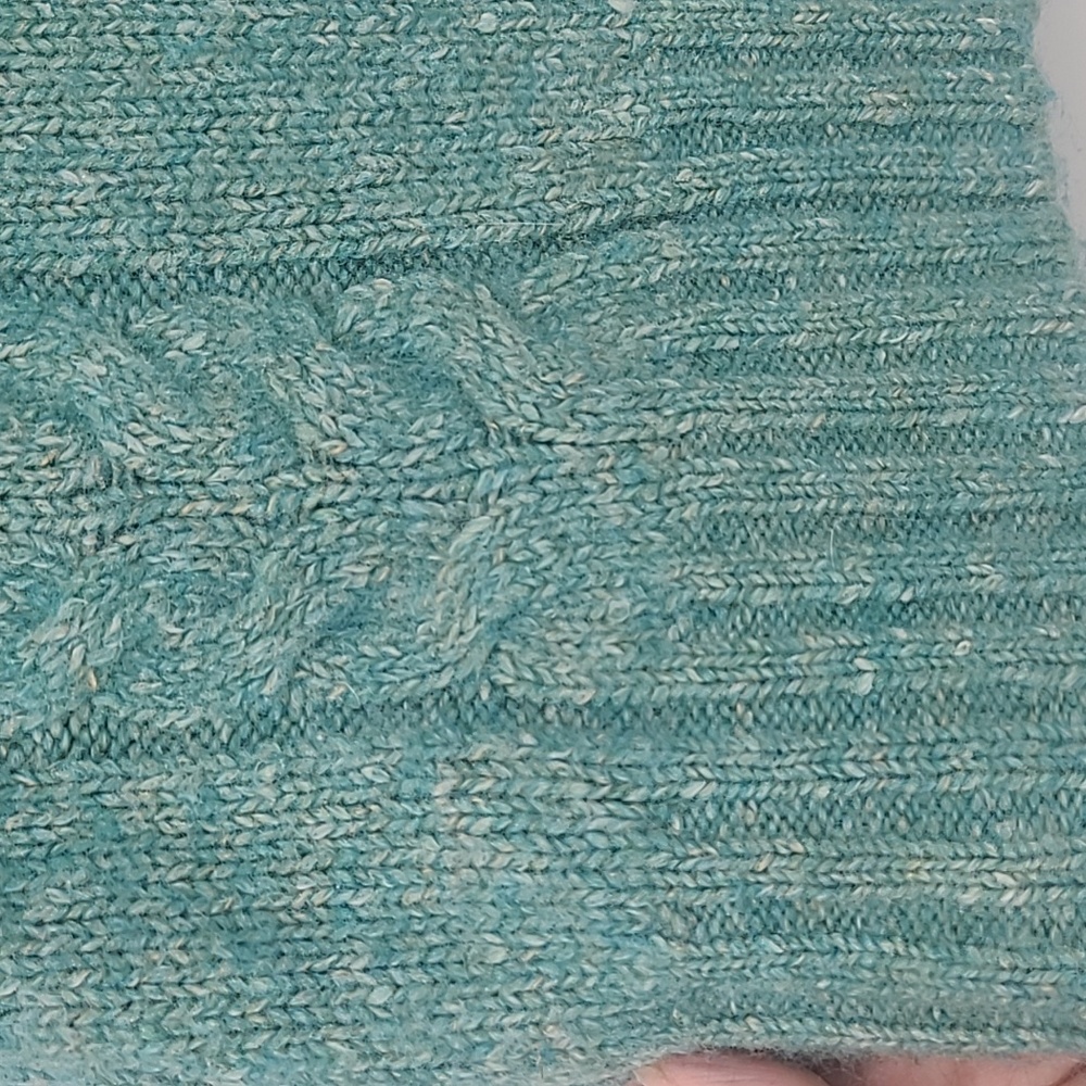 L.L. Bean seafoam green wool cardigan sweater large - Picture 5 of 9